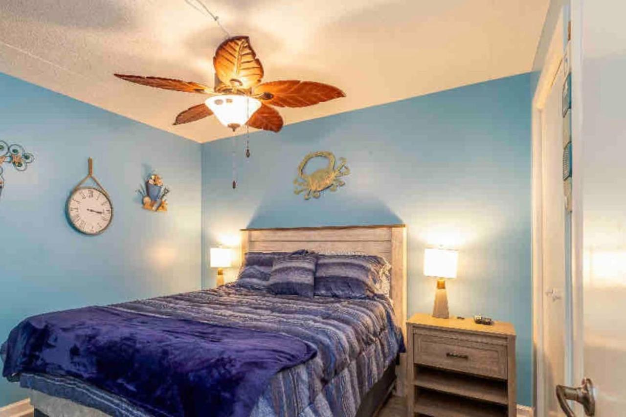 Holiday home Book With Brooki By The And Boardwalk *