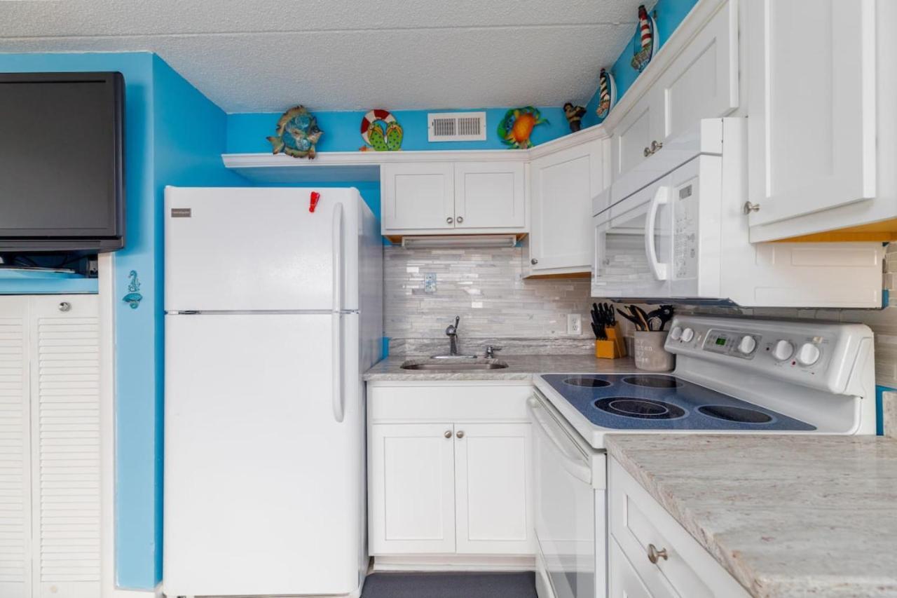 Book With Brooki By The And Boardwalk Carolina Beach