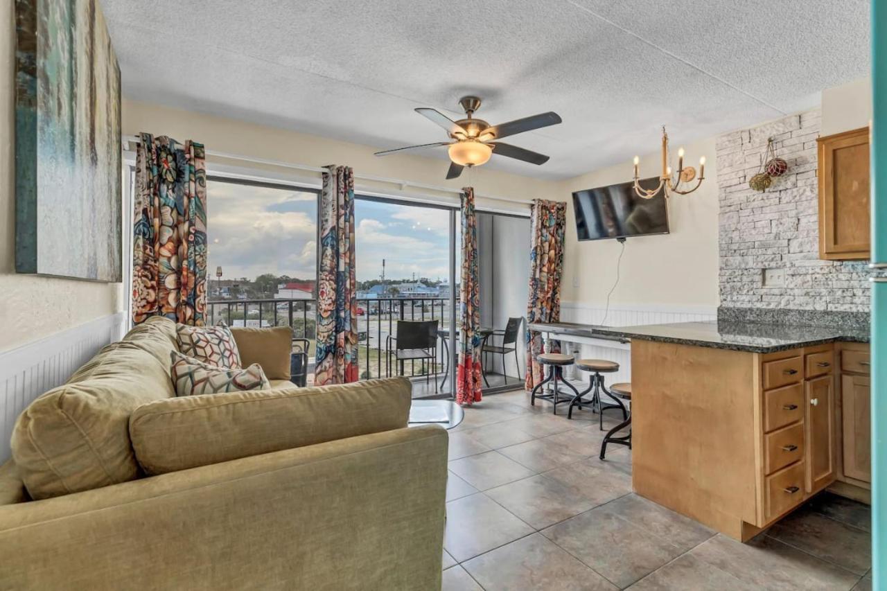Sea La Vie On The Boardwalk Holiday home Carolina Beach