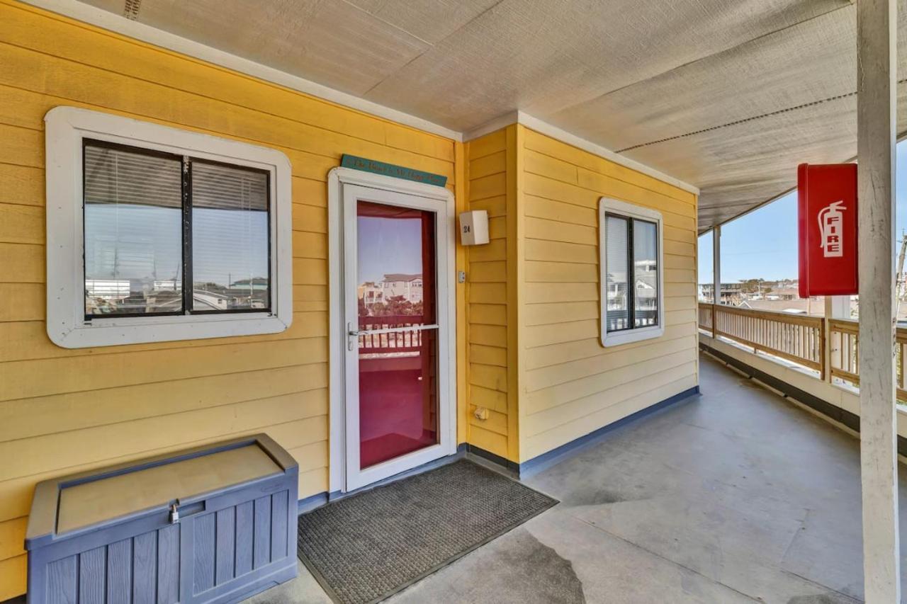 Going Coastal In Beach Harbour Holiday home Carolina Beach