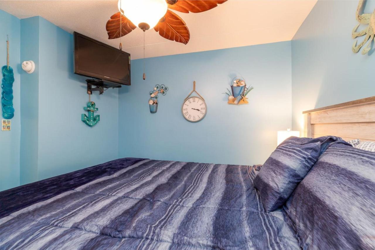 Book With Brooki By The And Boardwalk