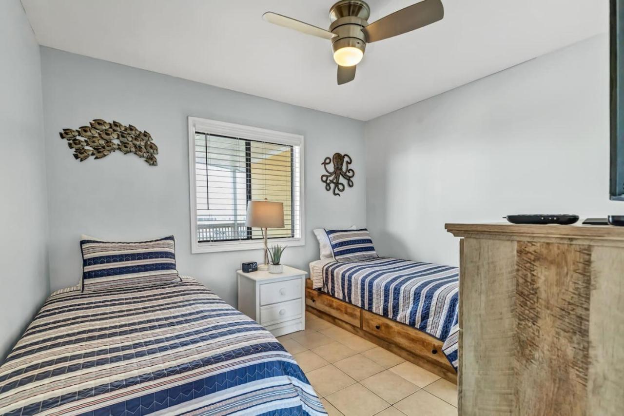Holiday home Seas The Day With Fantastic Marina Views *