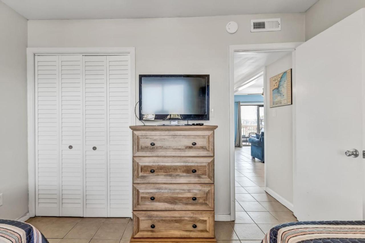 Holiday home Seas The Day With Fantastic Marina Views Carolina Beach