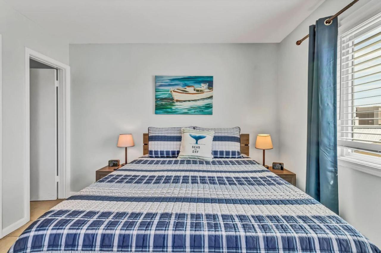 Seas The Day With Fantastic Marina Views * Carolina Beach