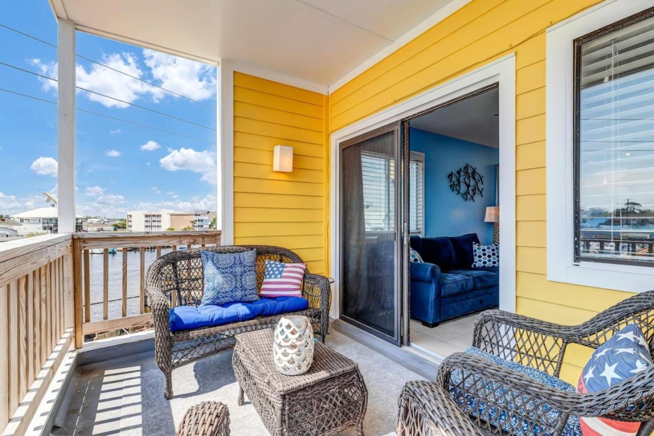 Seas The Day With Fantastic Marina Views Holiday home