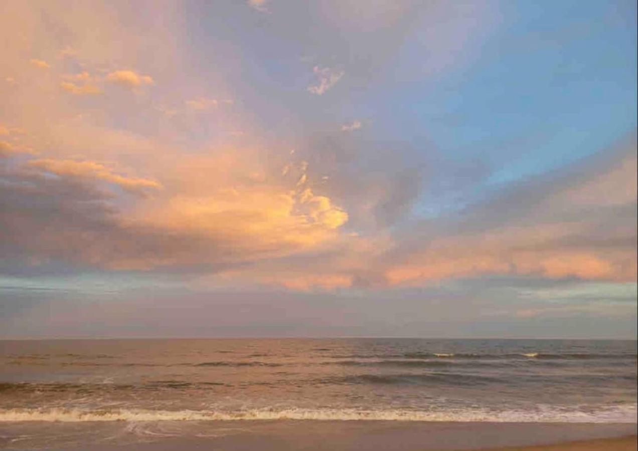 Santorini Dreaming At Cb Oceanfront 2 Bdrm With Pool * Carolina Beach