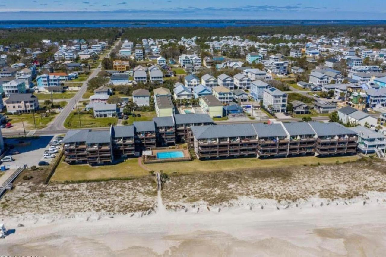 Santorini Dreaming At Cb Oceanfront 2 Bdrm With Pool Carolina Beach