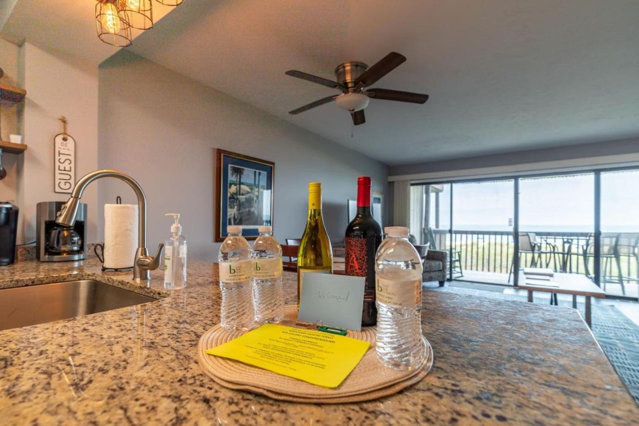 Santorini Dreaming At Cb Oceanfront 2 Bdrm With Pool *