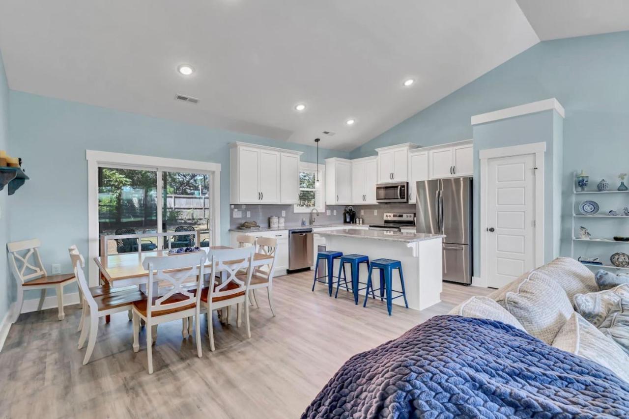Brand New Ranch Blue Pearl * Carolina Beach