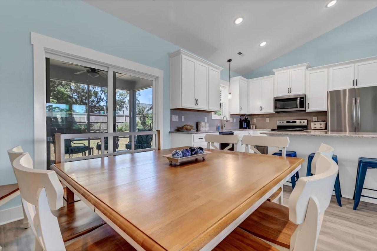 Brand New Ranch Blue Pearl Holiday home