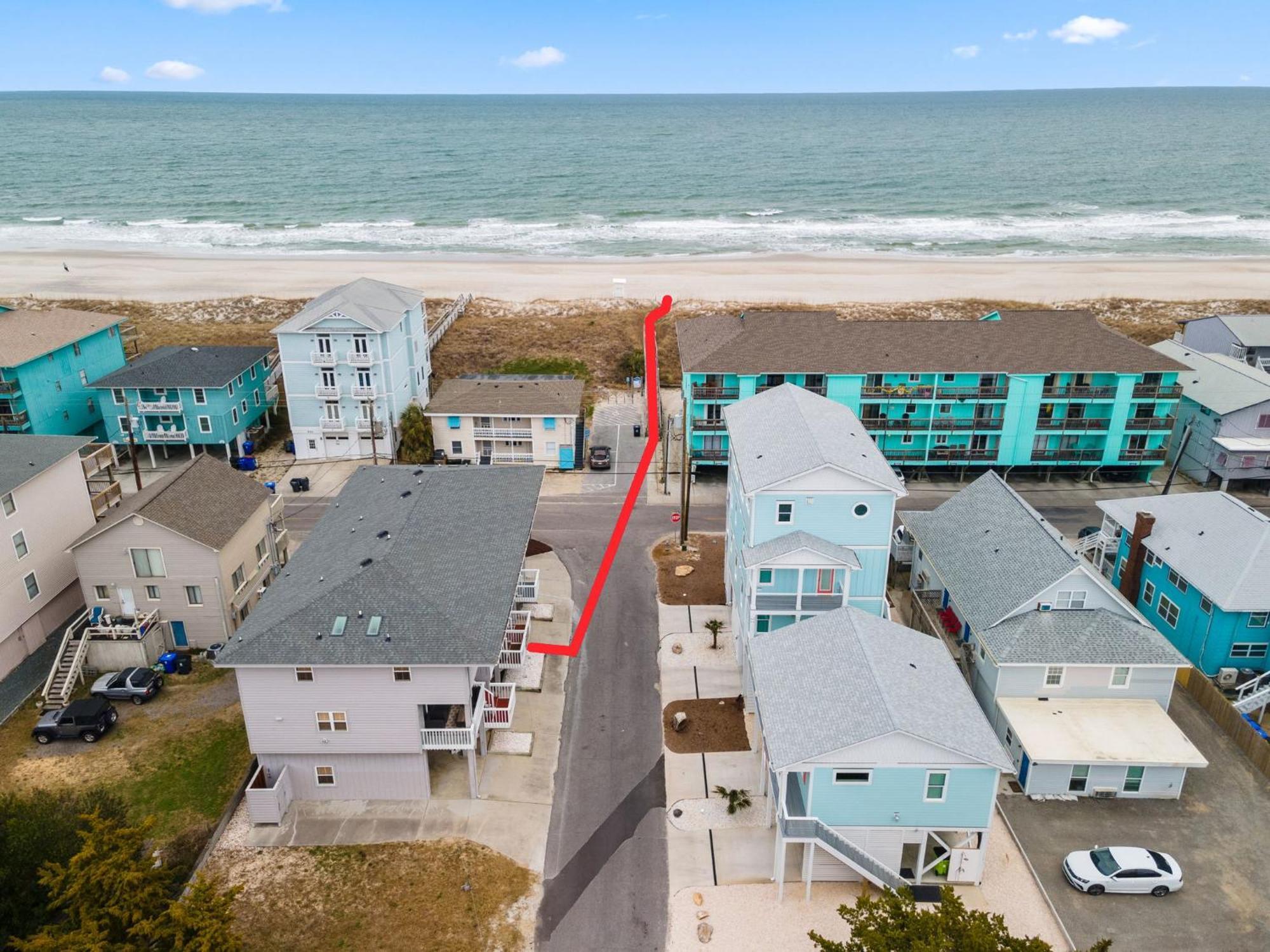 Holiday home Lobster Great Location, Steps To The Carolina Beach