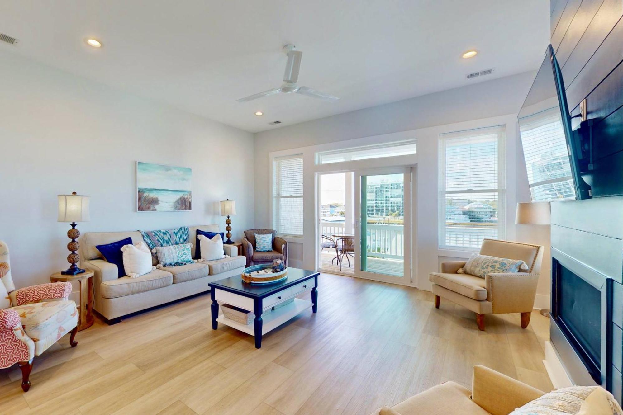 Blue Oasis * Carolina Beach