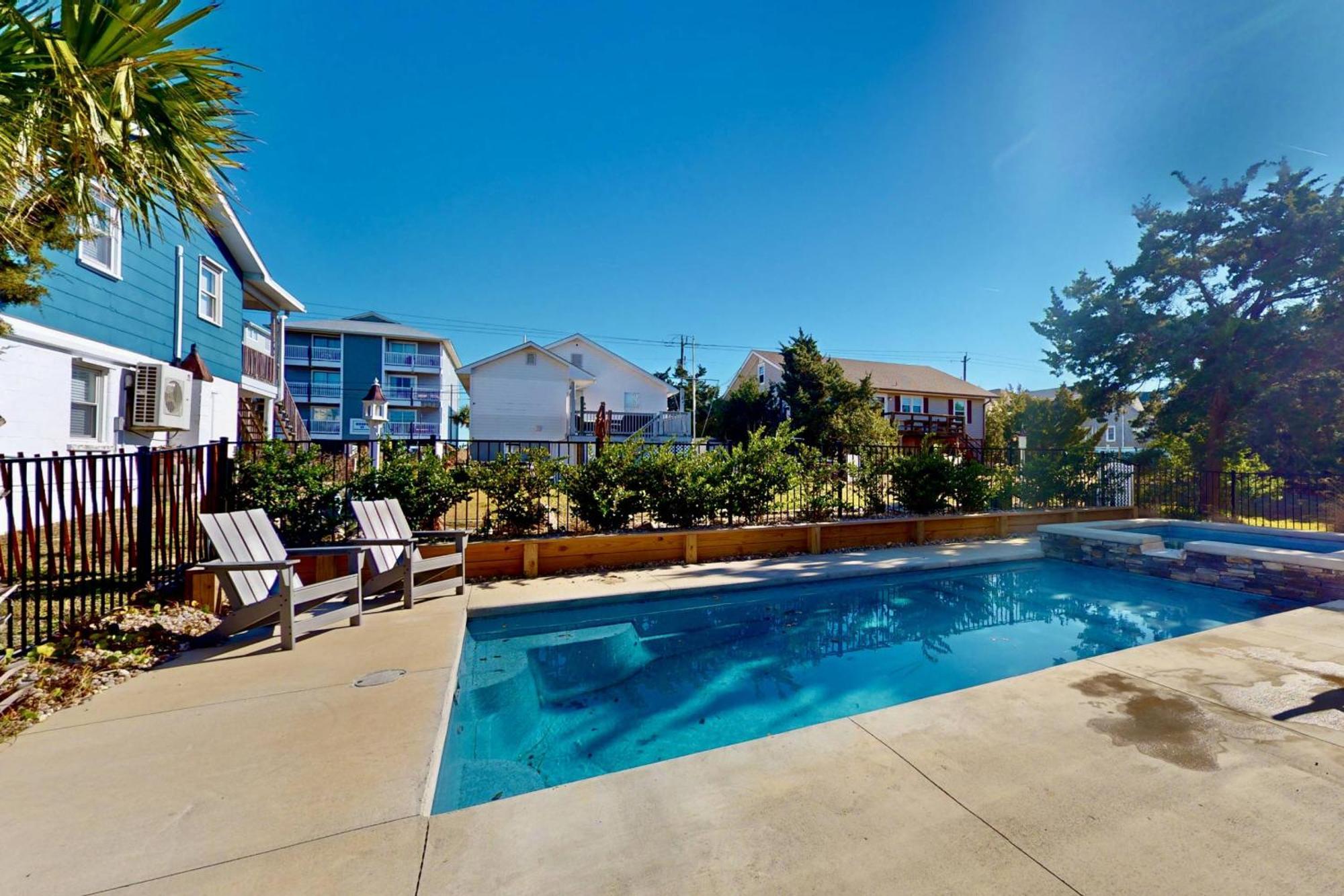 Blue Oasis * Carolina Beach