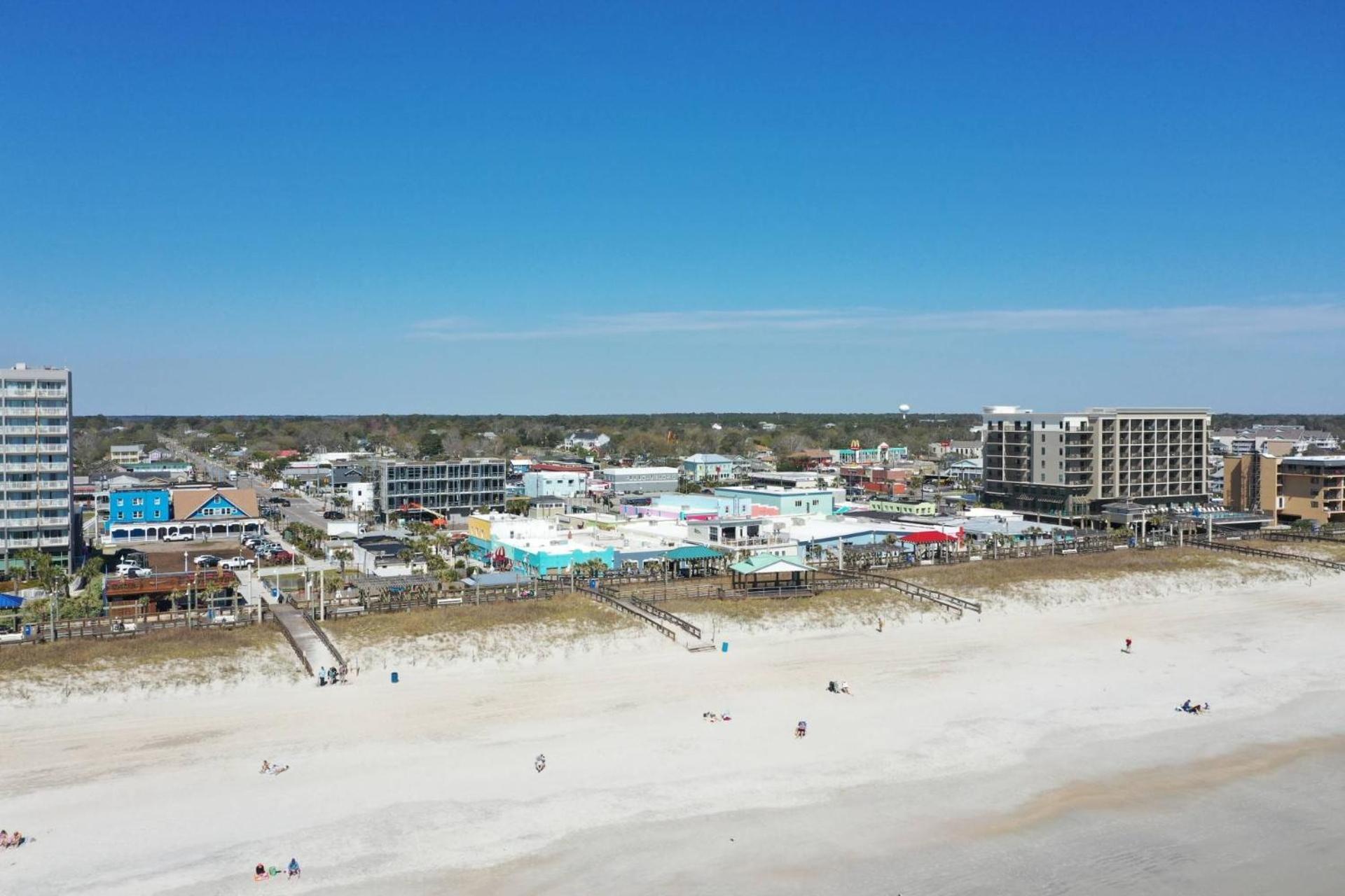 Easy Breezy * Carolina Beach