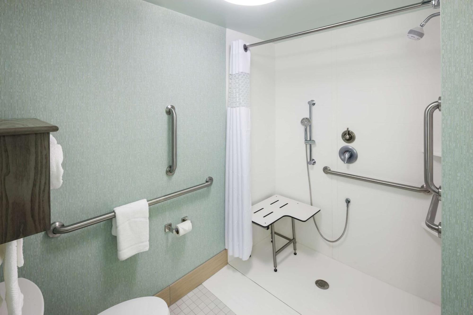 Hampton Inn & Suites By Hilton Carolina Beach Oceanfront Hotel Carolina Beach
