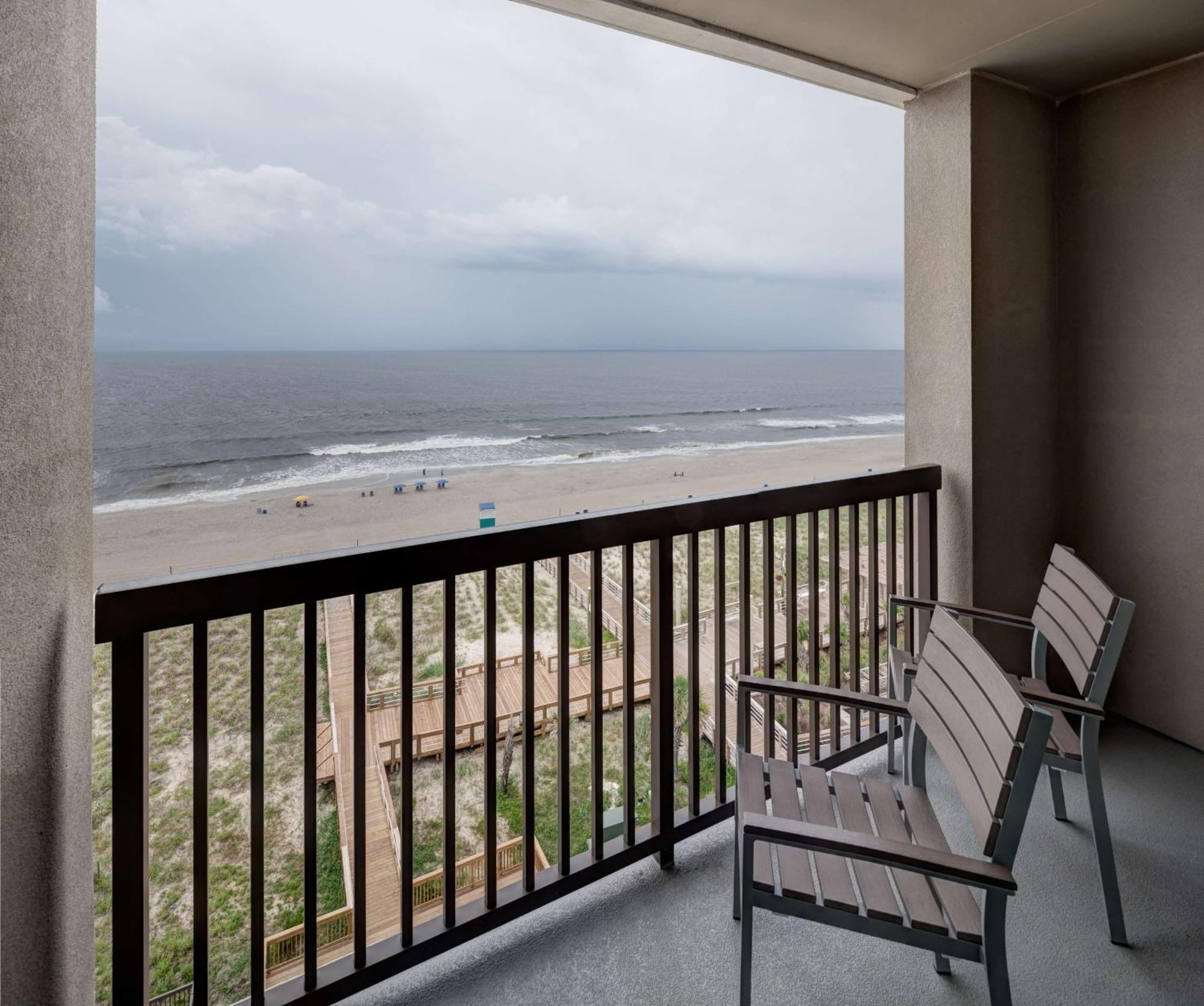 Hampton Inn & Suites By Hilton Carolina Beach Oceanfront 3* Carolina Beach