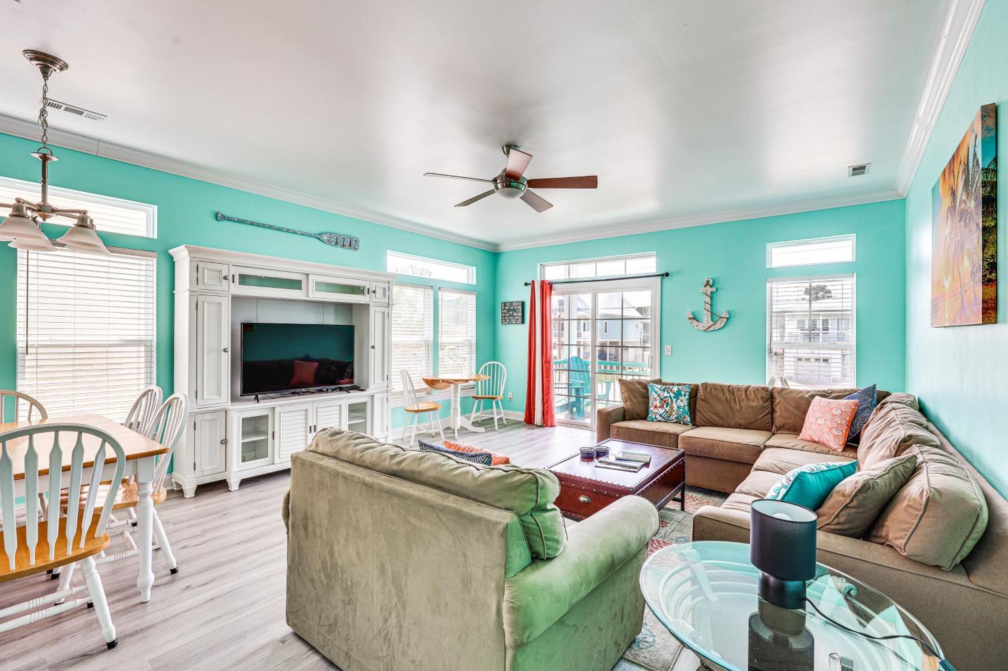 Calm Coastal Haven With 2 Balconies Near Carolina Beach