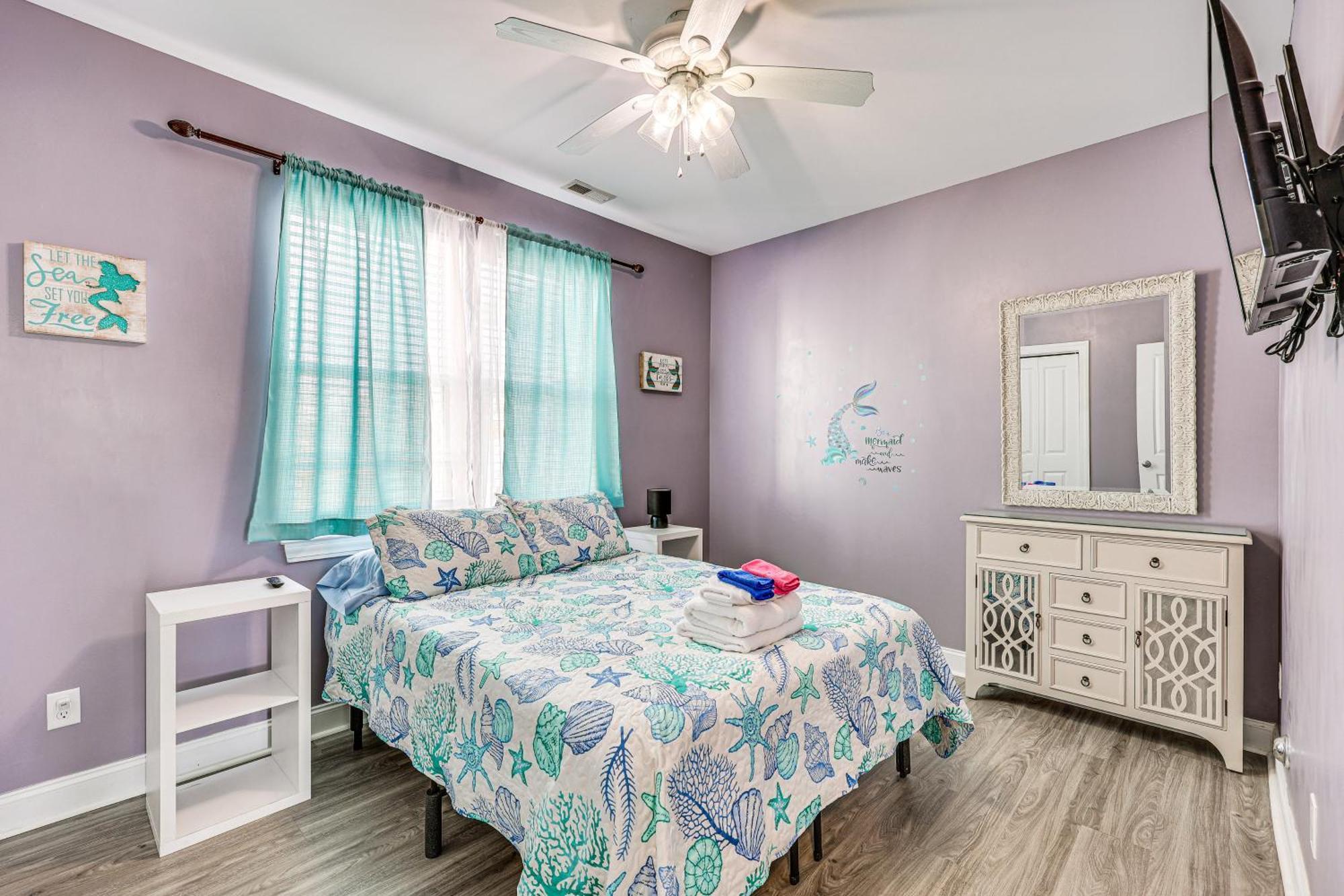 Holiday home Calm Coastal Haven With 2 Balconies Near Carolina Beach