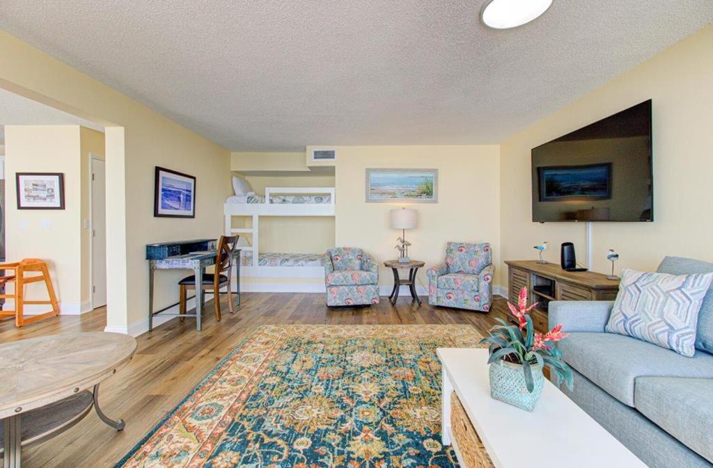 Apartment 1110 Lure By The Sea By Atlantic Towers Carolina Beach