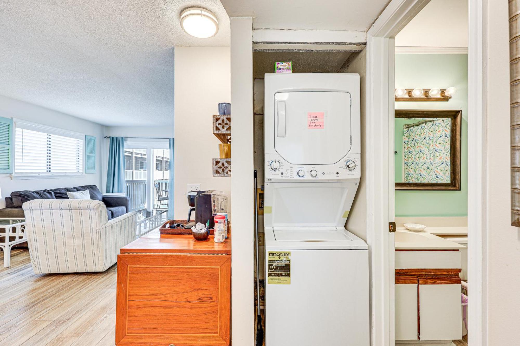 Apartment Carolina With Balcony And Ocean Access! *