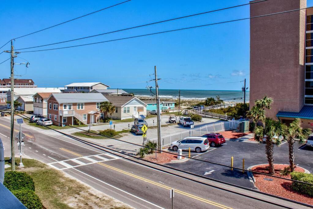 Kraken's Den * Oceanview * Steps To Ocean * Pool * Carolina Beach