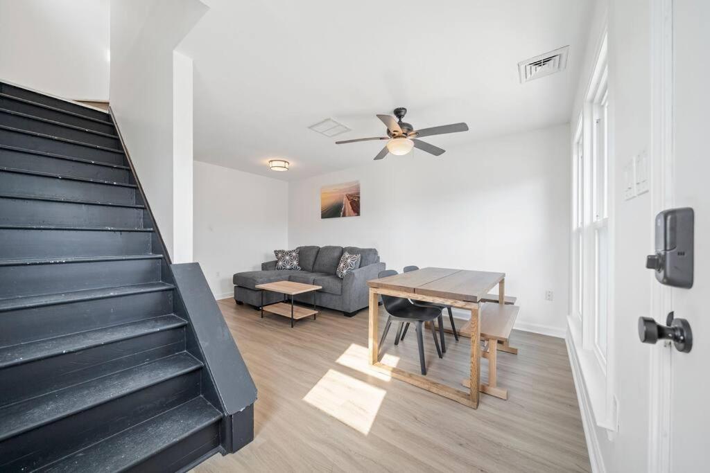 Apartment Cb Ocean Breeze - One Block From The Beach