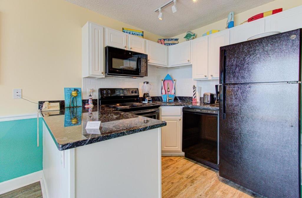 Apartment 1003 Ocean Breeze Carolina Beach