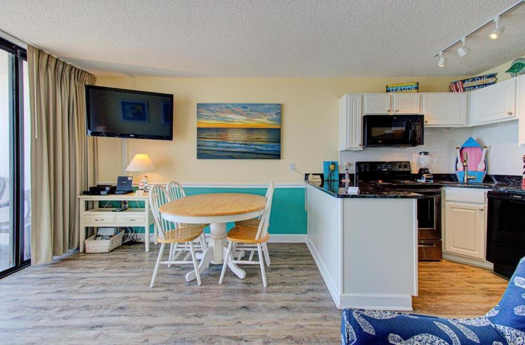 1003 Ocean Breeze Apartment *