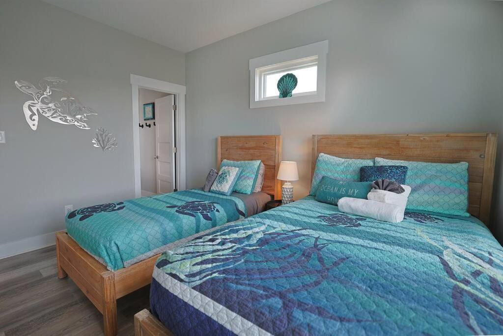 Modern Upscale-house @ Lake-golf Cart Rental-ev Holiday home