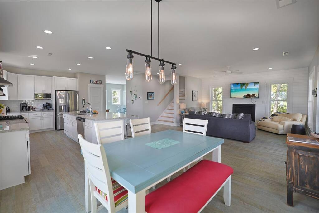 Holiday home Modern Upscale-house @ Lake-golf Cart Rental-ev