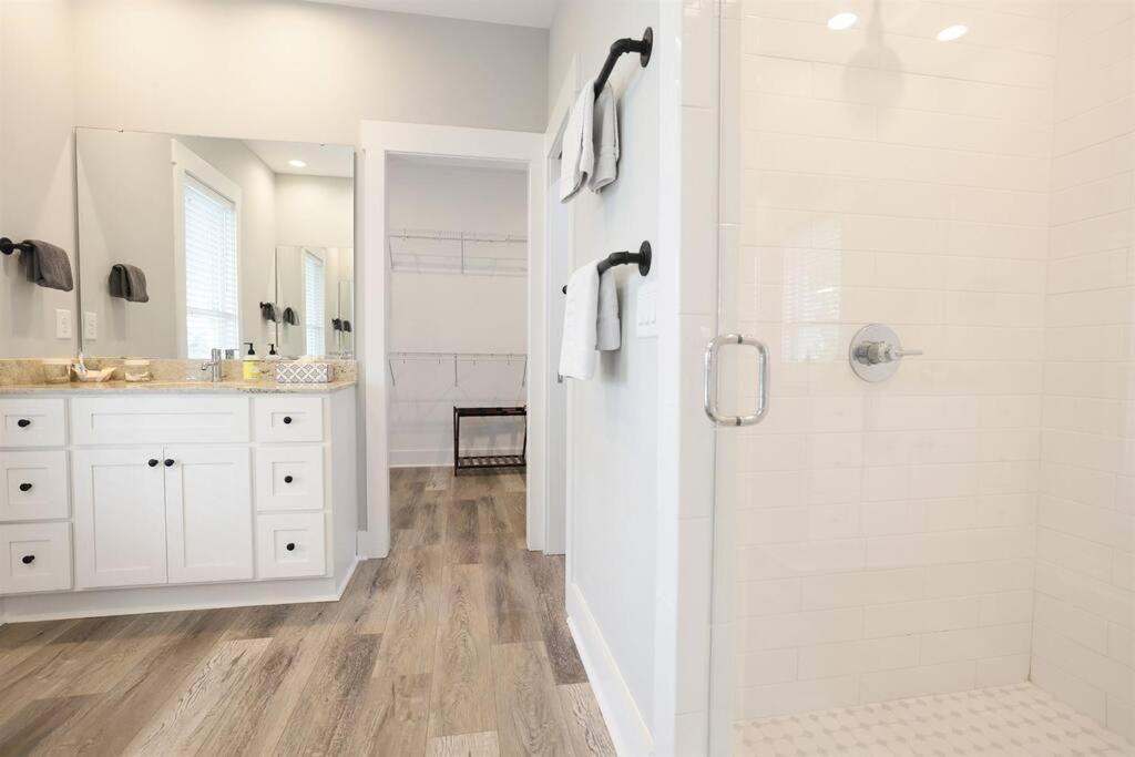Holiday home Modern Upscale-house @ Lake-golf Cart Rental-ev