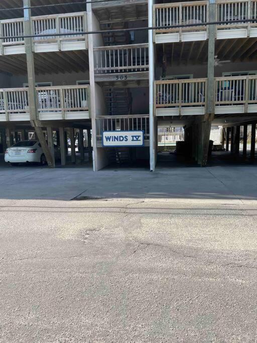 Lovely Condo, Pool, Steps To Beach, Dog Friendly, Carolina Beach