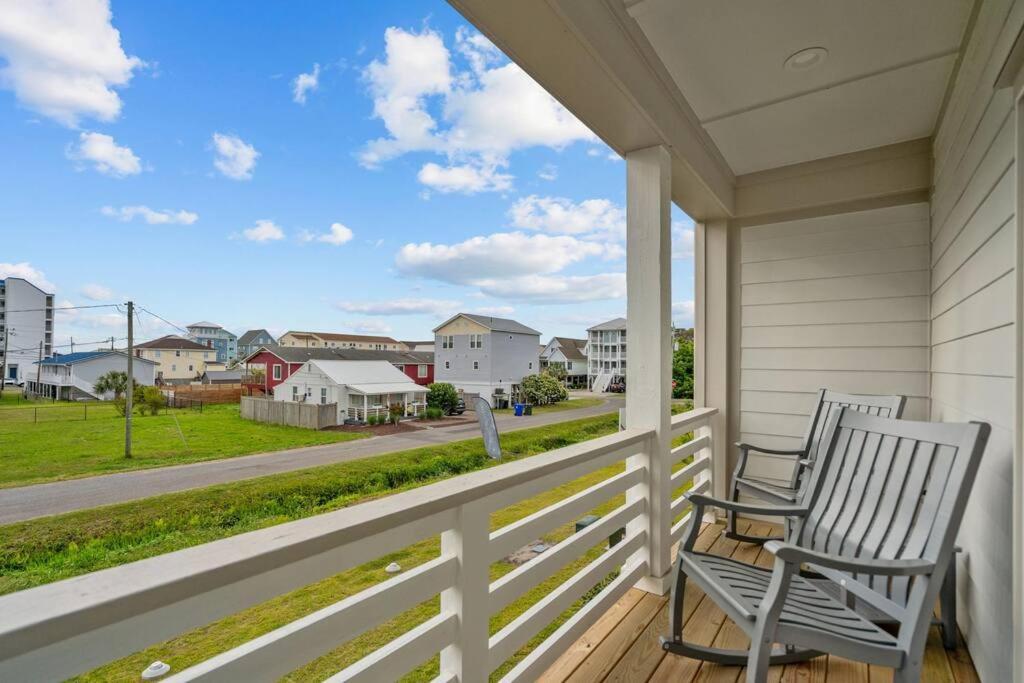 Social & Coastal! Holiday home Carolina Beach