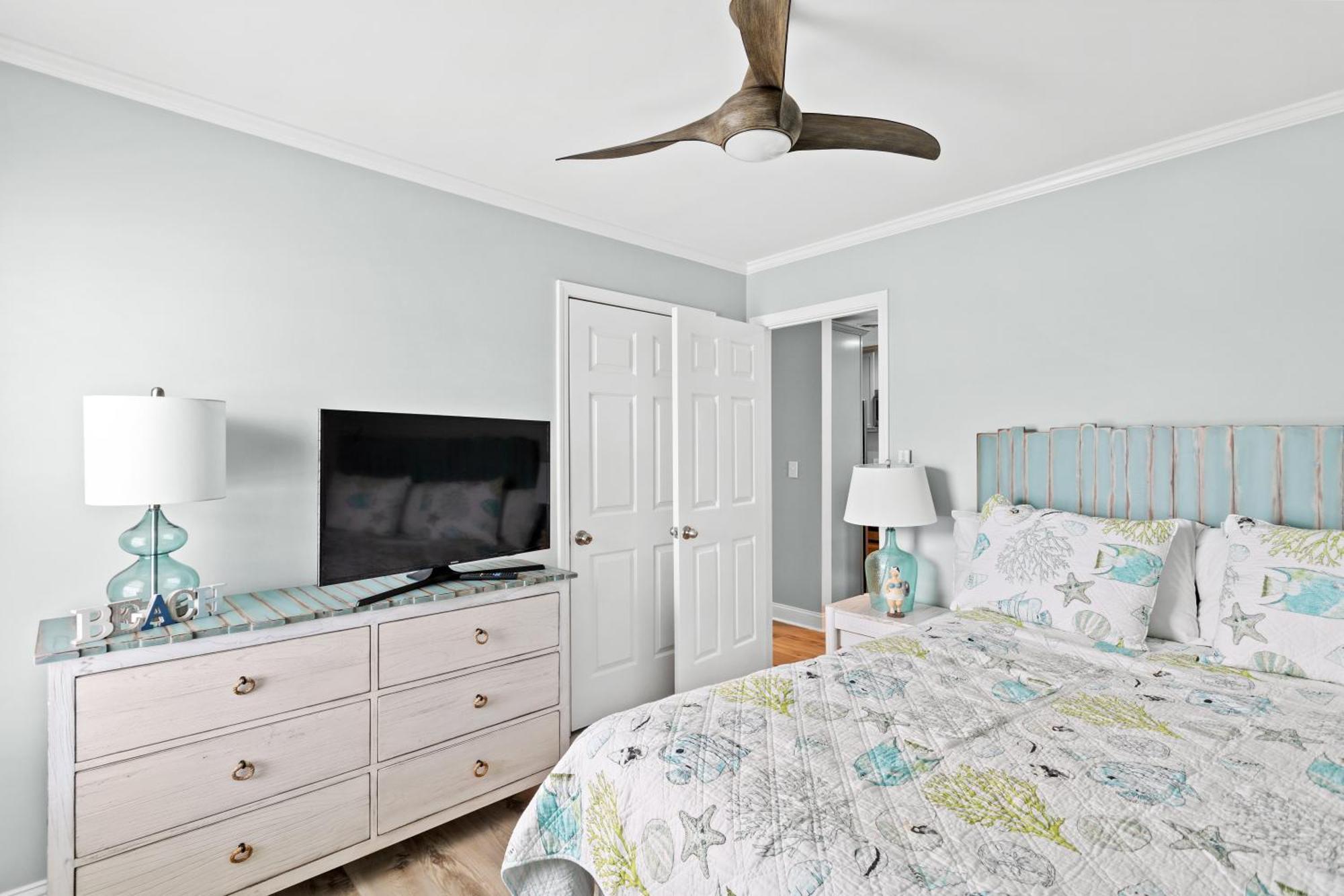 Sands Ii #j3- Seaesta Apartment