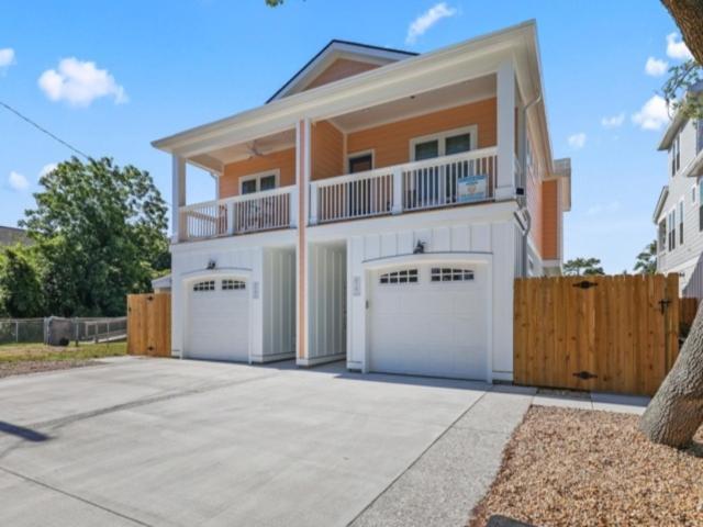 Coral Duplex * Carolina Beach