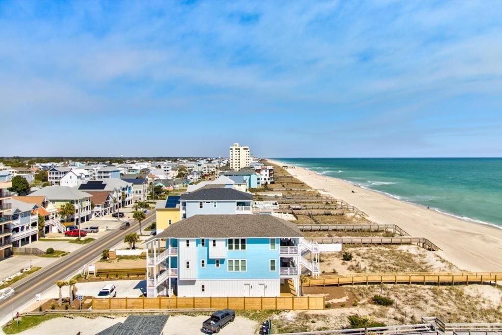Apartment 0901 Salty Dayz Tower
