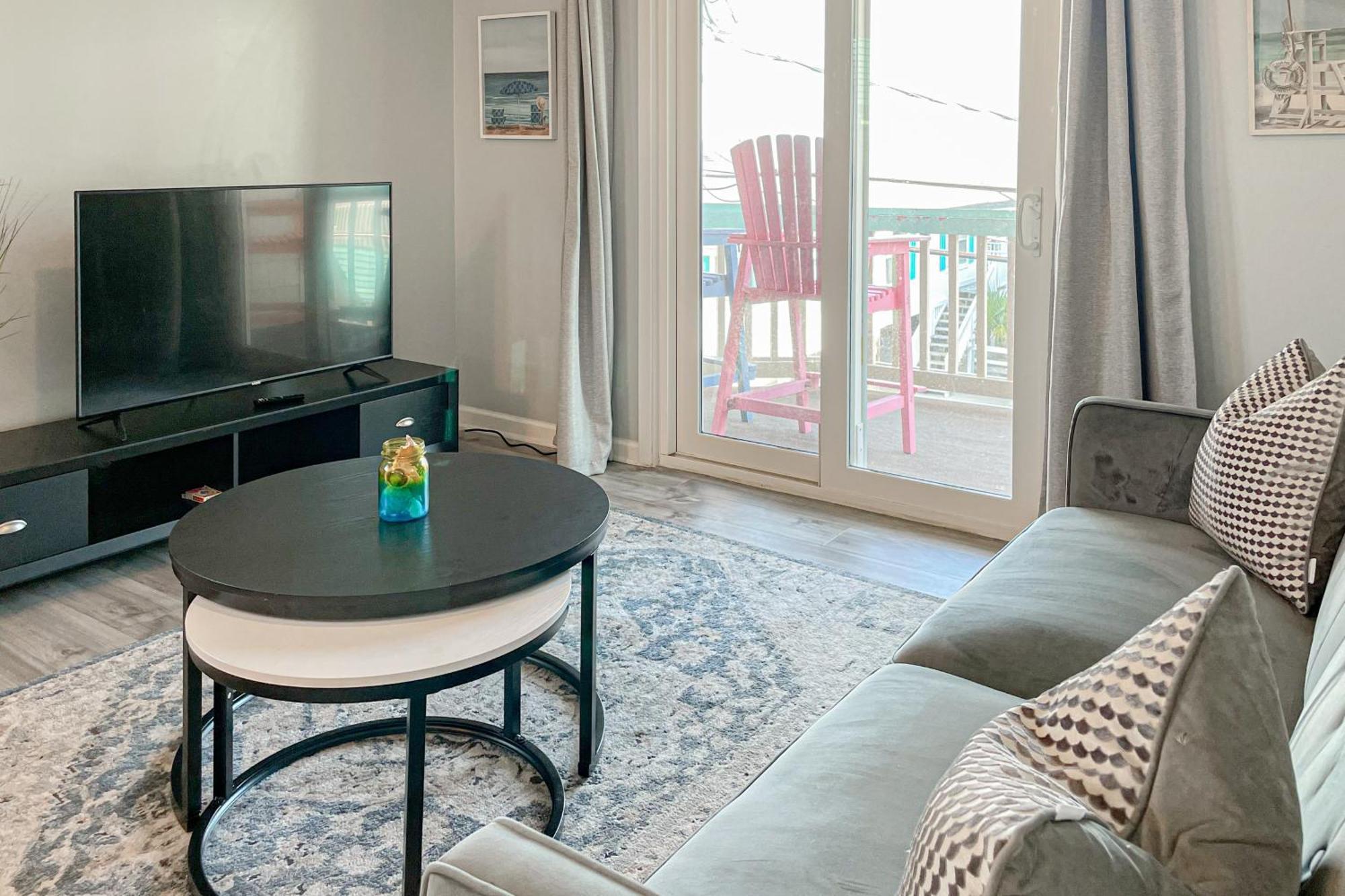 Apartment Terrace On The 201 *