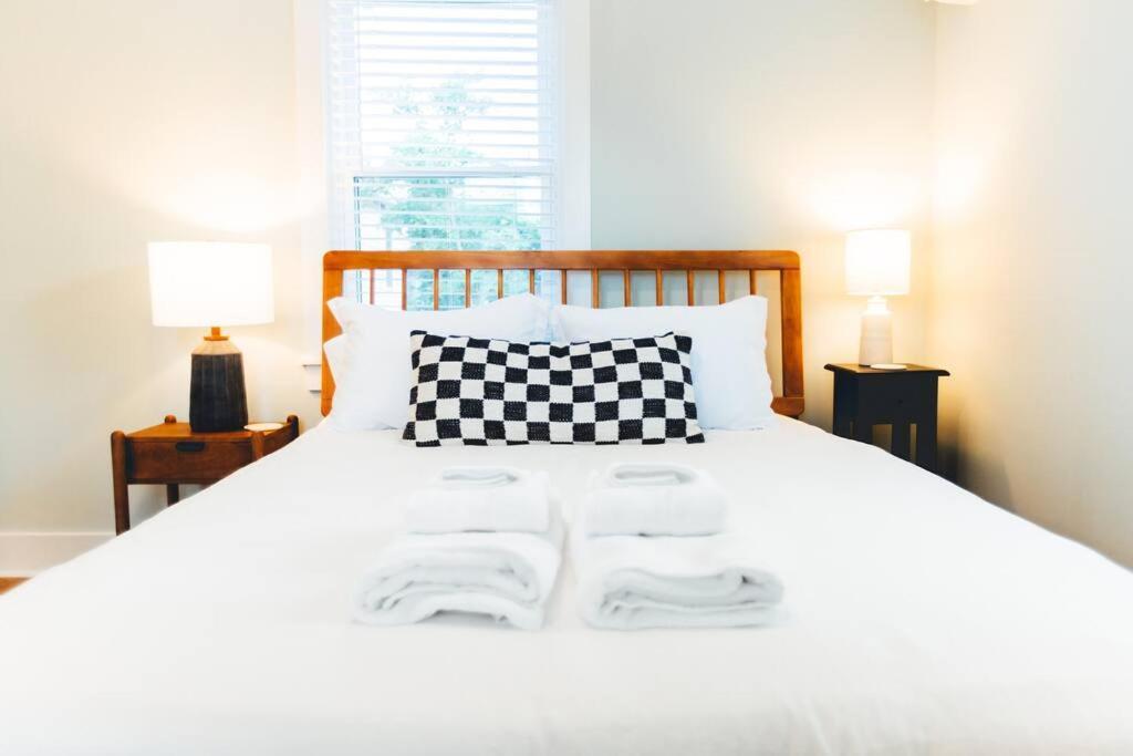 New! Seabird Cozy By Beach, Boardwalk & Holiday home Carolina Beach