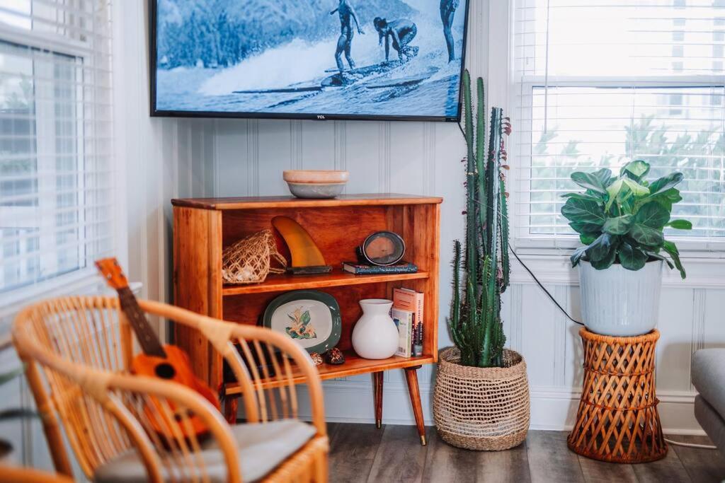 Holiday home Dreamy 2 Blocks To Beach, Boardwalk &
