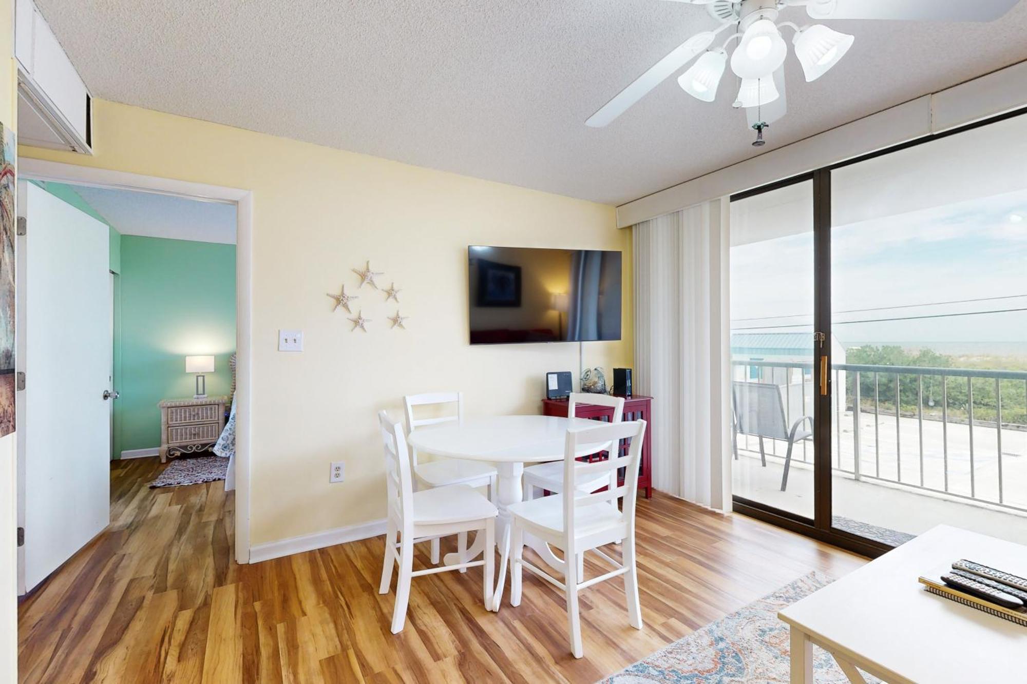 Almost Paradise Apartment Carolina Beach