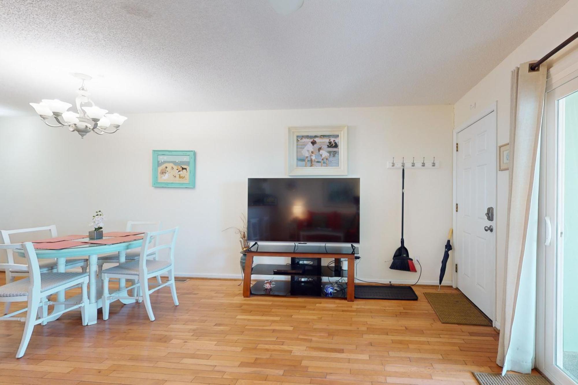 Reef Therapy Apartment
