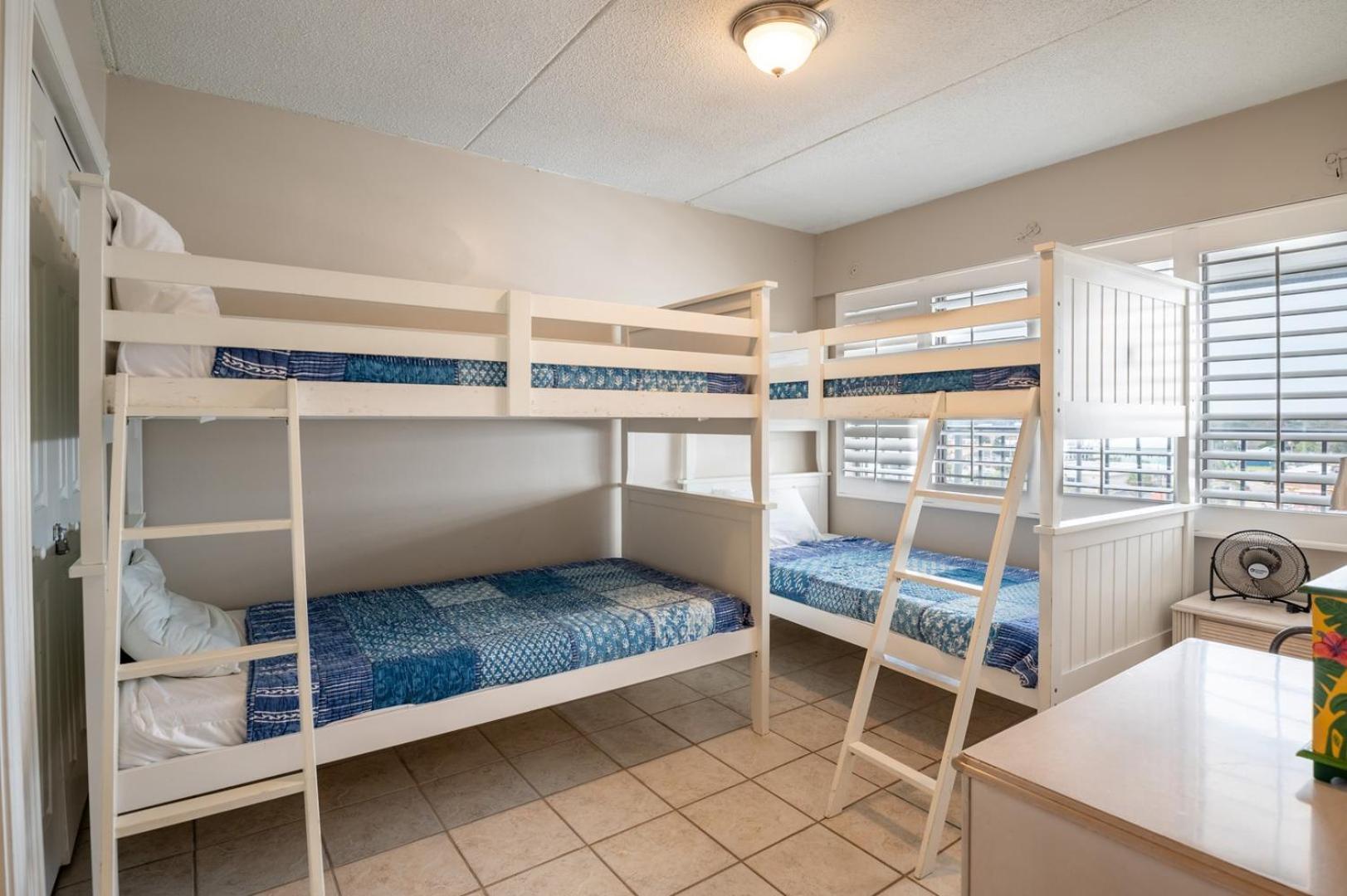 408 * Carolina Beach