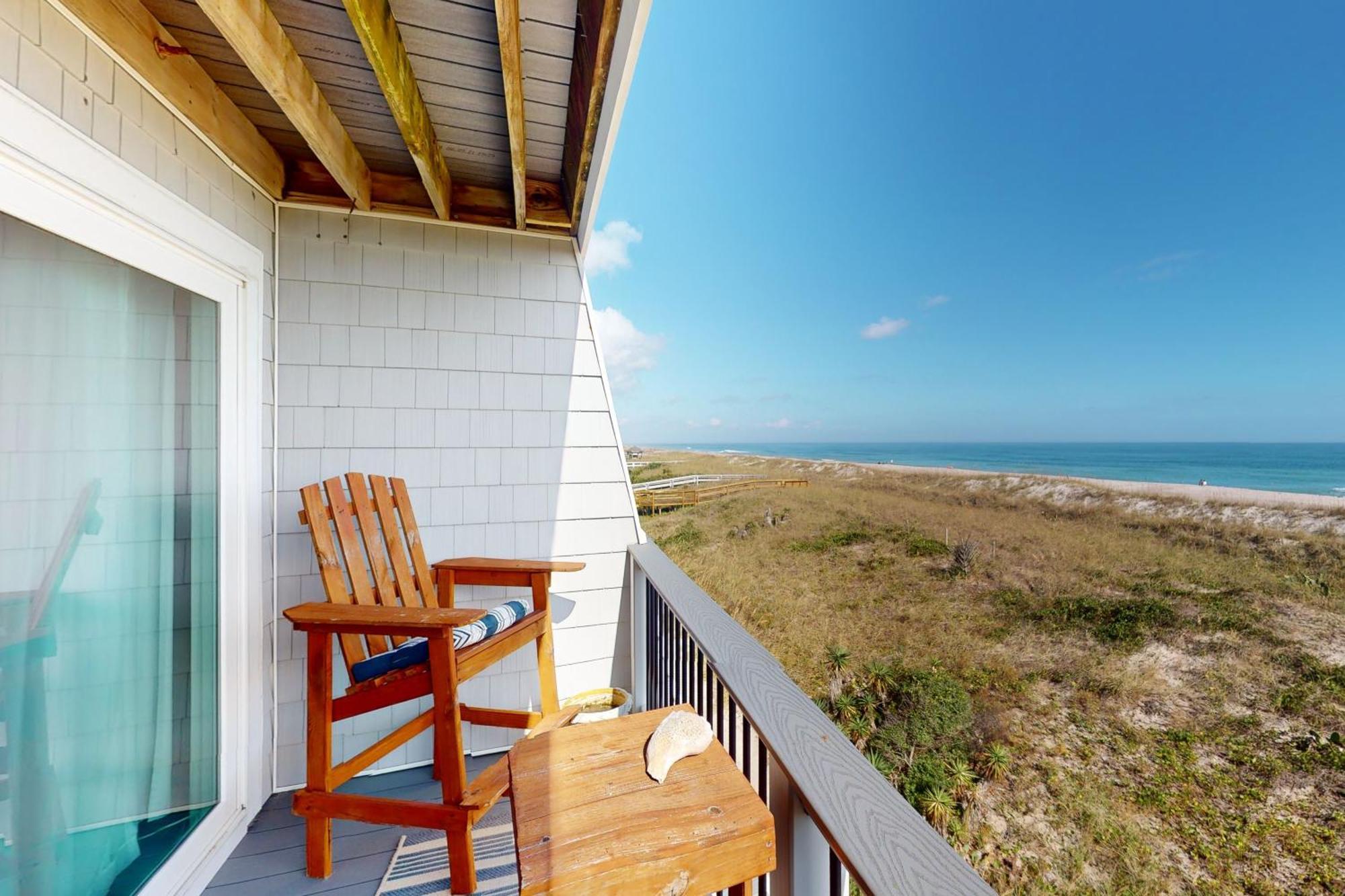 Holiday home Oceanfront Townhouse *