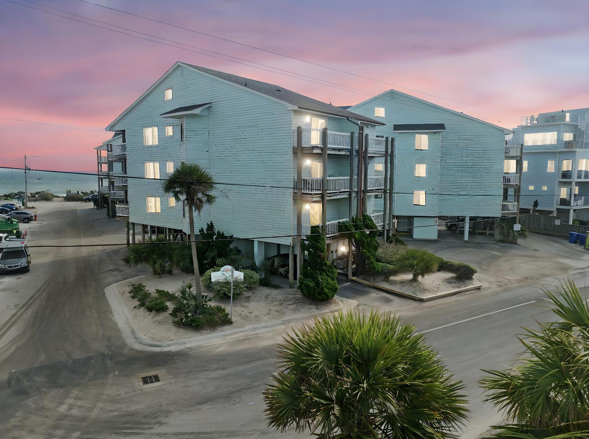 Paradise Found Carolina Holiday home Carolina Beach