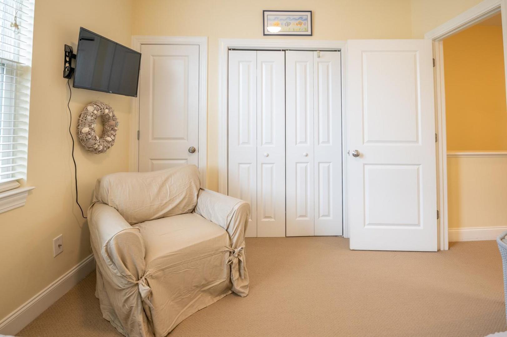 1114 Bonito Lane Holiday home