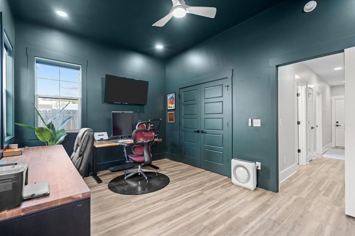 5 Min Walk To Roof Patio Office Garage Bbq Apartment Carolina Beach