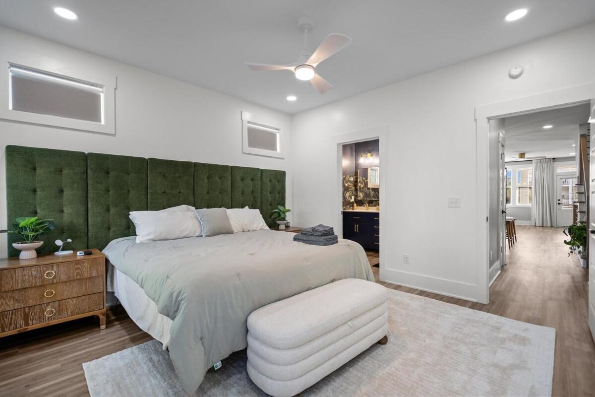 Apartment 5 Min Walk To Roof Patio Office Garage Bbq *