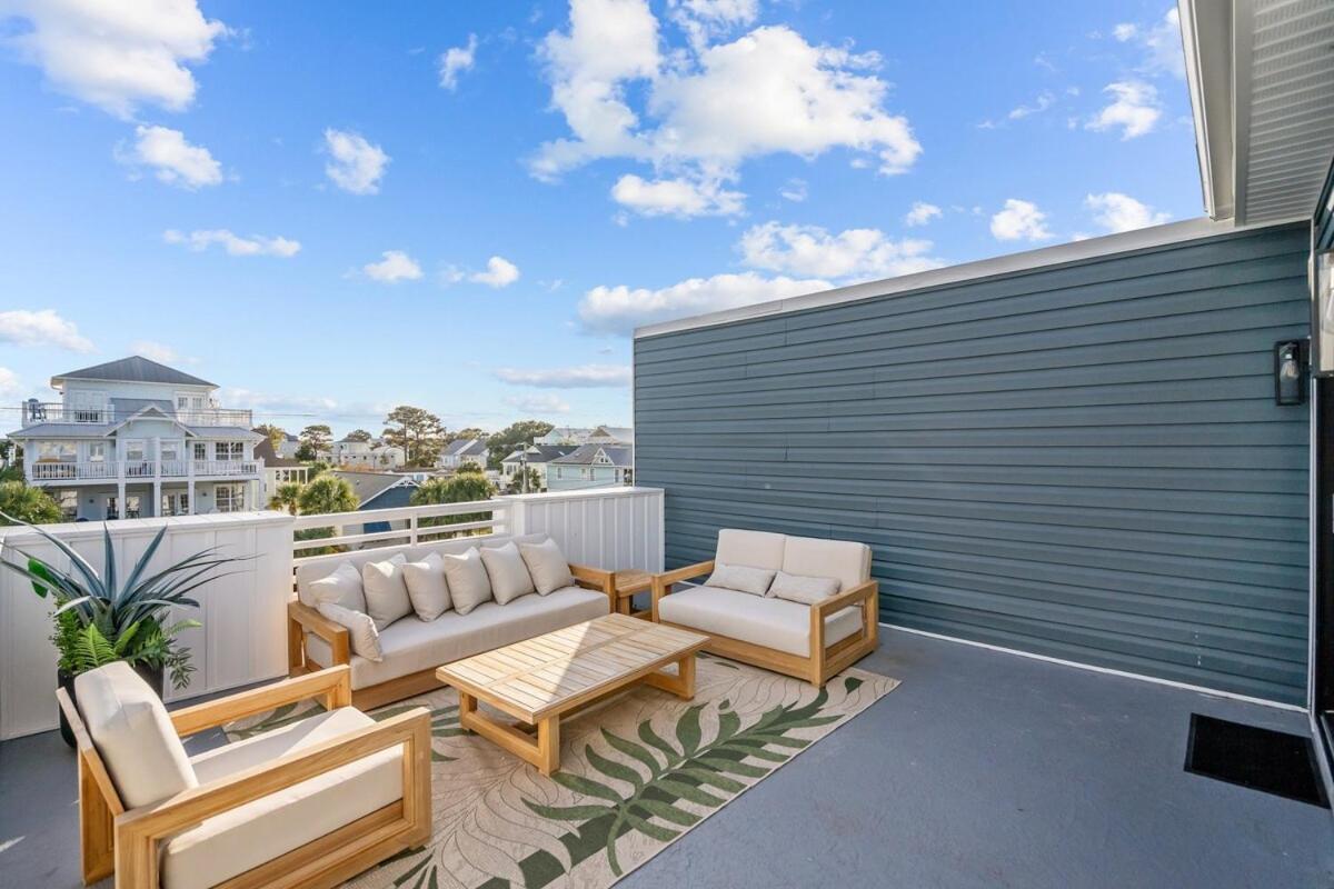 Apartment 5 Min Walk To Roof Patio Office Garage Bbq