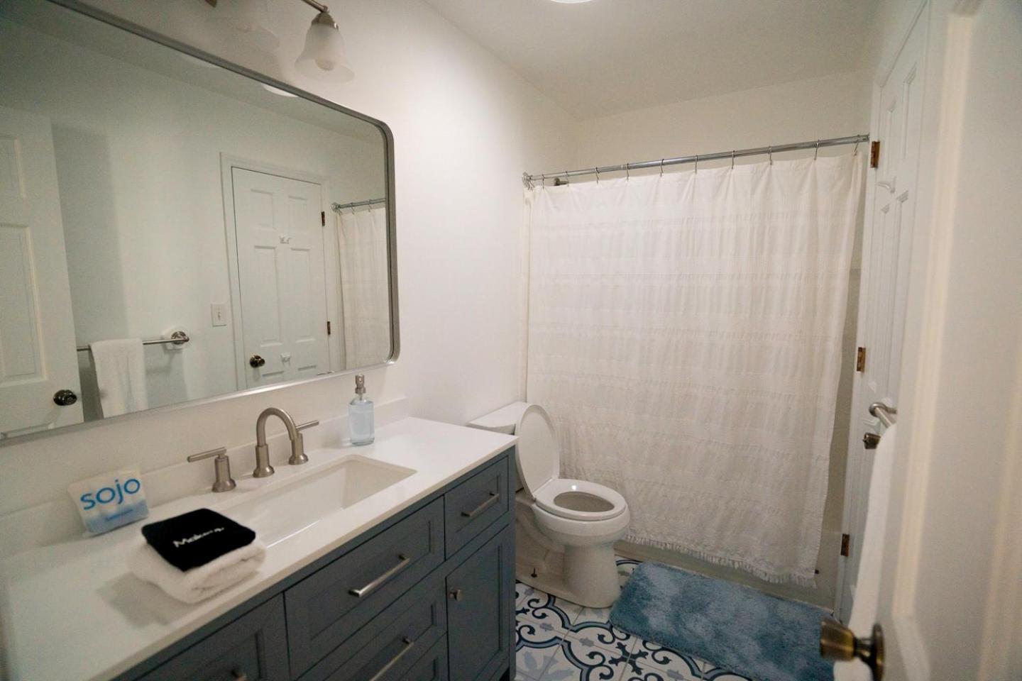 Lands End Retreat By Sea Scape Holiday home Carolina Beach