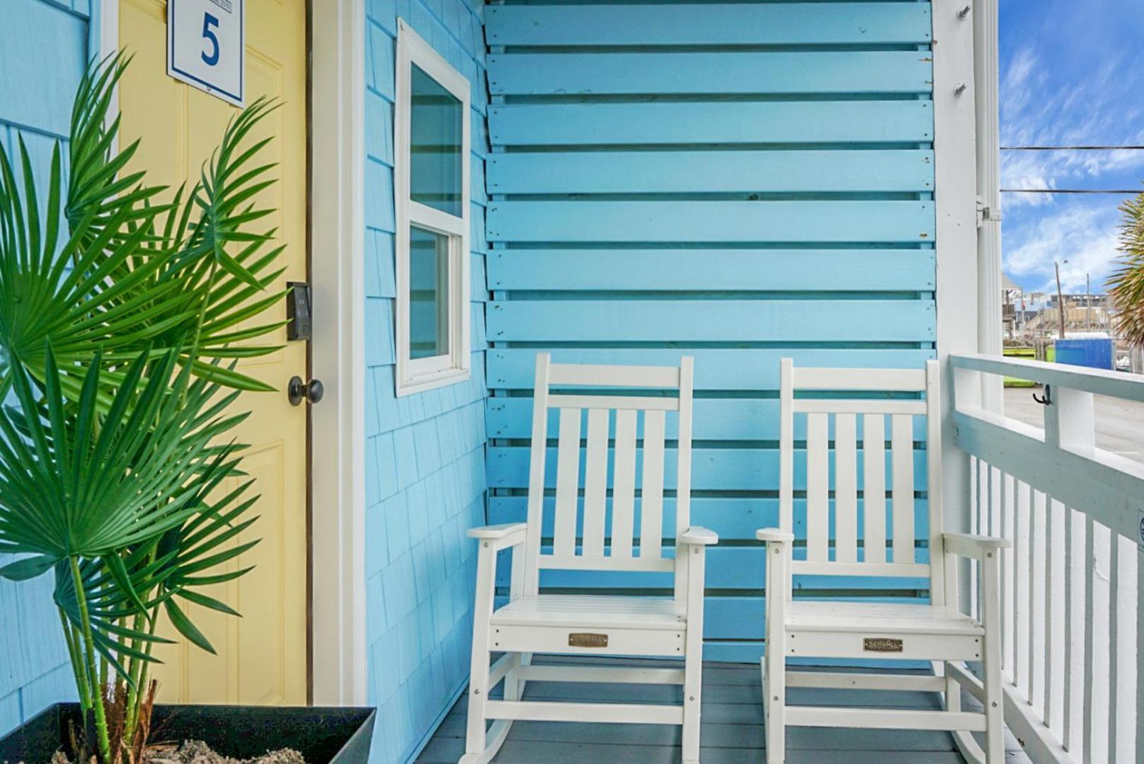Hotel The Boardwalk Carolina Beach